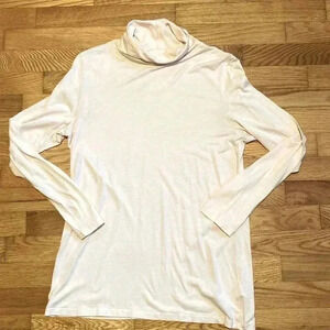 Talbots Woman’s Size Large Peach Turtleneck Shirt Top.